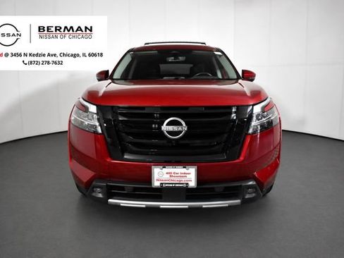 Certified 2023 Nissan Pathfinder SL w/ Lighting Package (N92) AWD/4WD image 2