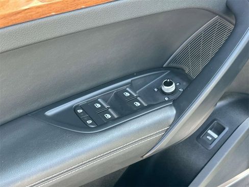 Used 2023 Audi Q5 2.0T Premium Plus image 21