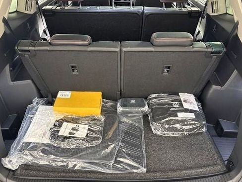 New 2026 Volkswagen Atlas Peak Edition AWD/4WD image 19