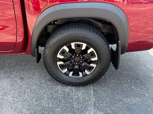 Used 2024 Nissan Frontier Pro-X RWD image 39