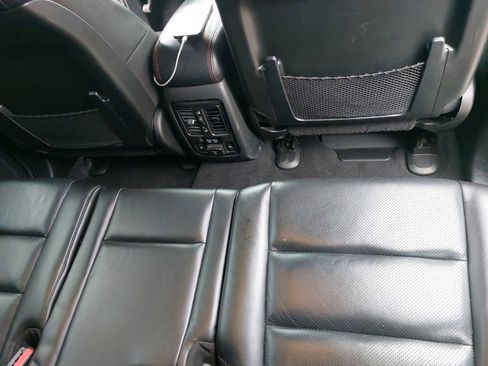 Used 2024 Dodge Durango GT RWD image 12