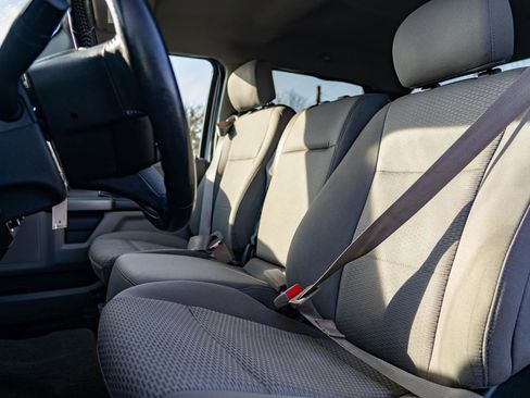 Used 2020 Ford F150 XLT w/ Equipment Group 302A Luxury AWD/4WD image 15