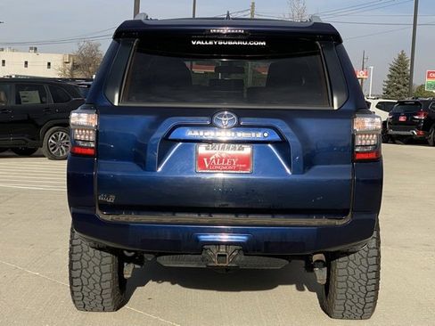 Used 2016 Toyota 4Runner SR5 image 4