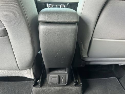 Certified 2025 Chevrolet TrailBlazer LT w/ Convenience Package FWD image 21
