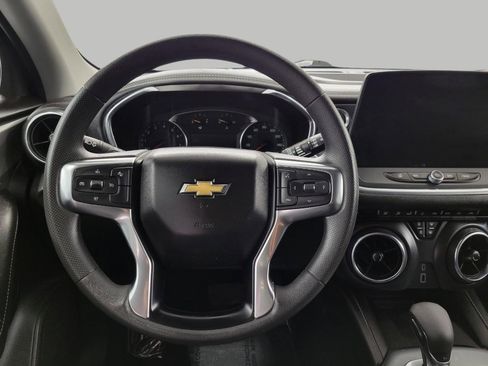 Used 2024 Chevrolet Blazer LT w/ Convenience Package image 5