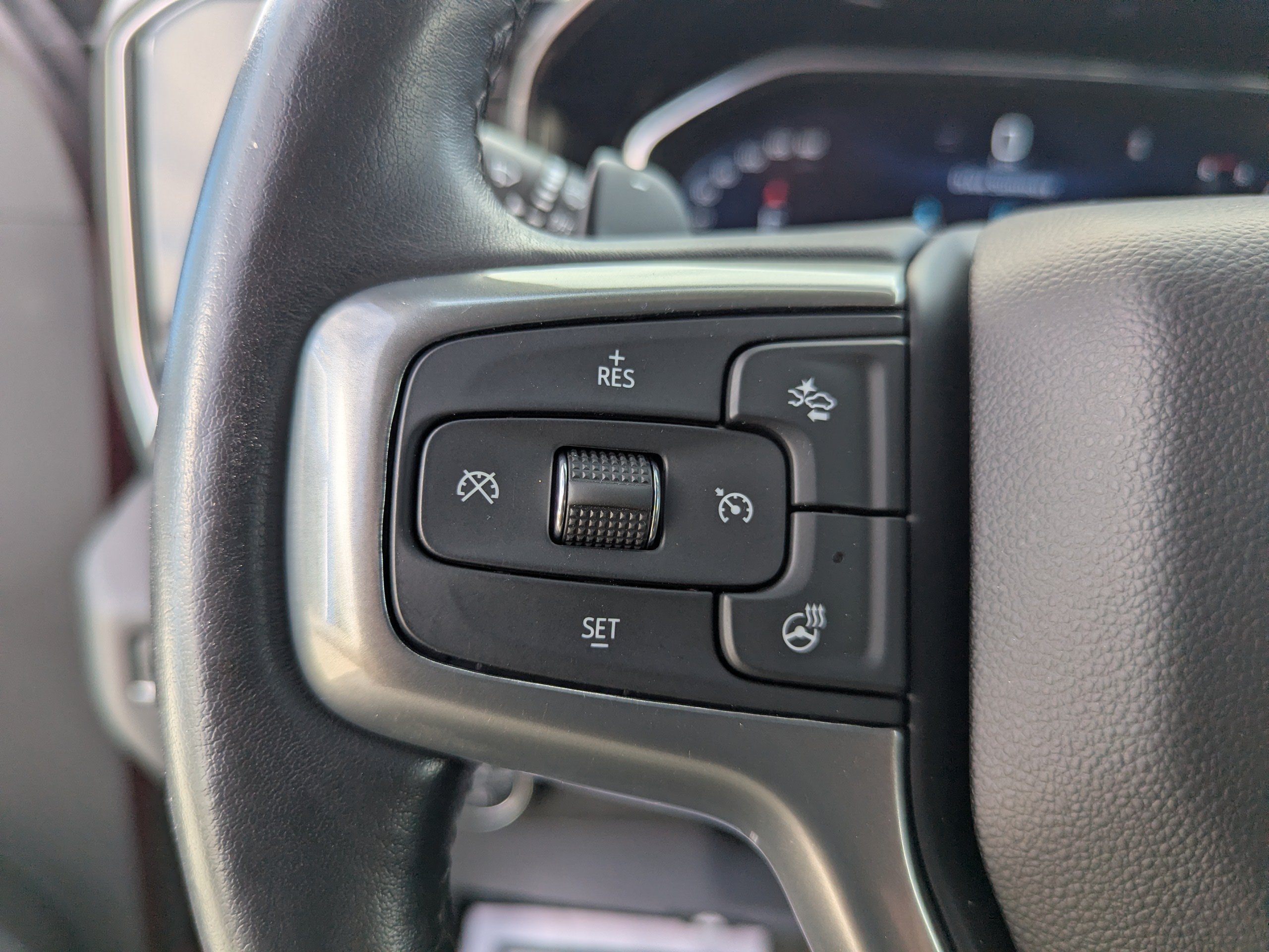 Certified 2023 Chevrolet Silverado 1500 LTZ AWD/4WD image 15