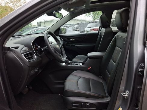 Used 2023 Chevrolet Equinox Premier AWD/4WD image 13