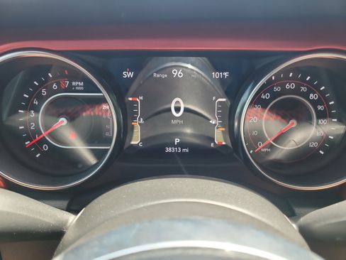 Used 2022 Jeep Gladiator Rubicon w/ LED Lighting Group AWD/4WD image 32