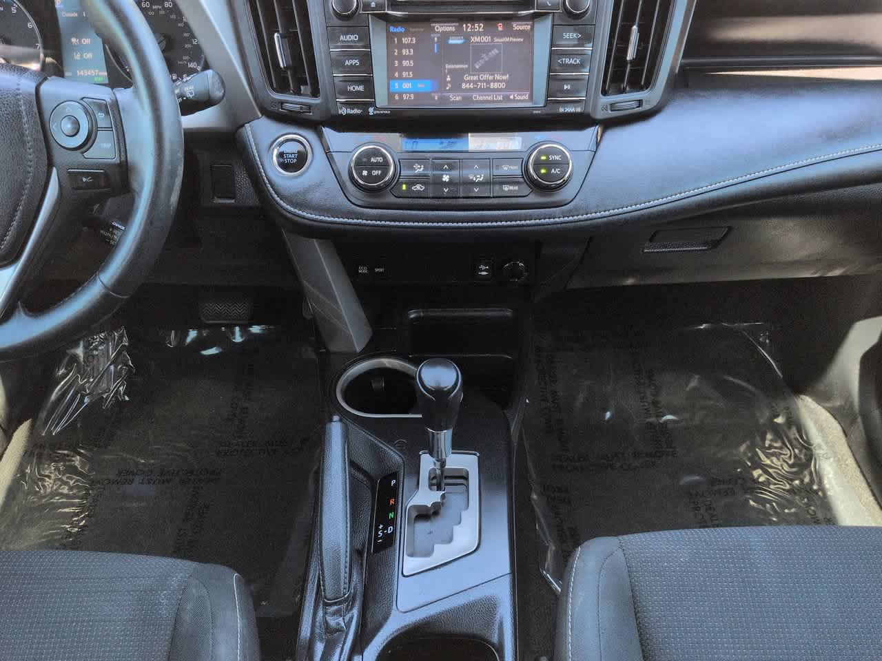 Used 2018 Toyota RAV4 XLE FWD image 18