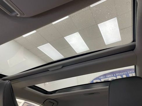 Used 2024 Toyota Prius Prime image 23