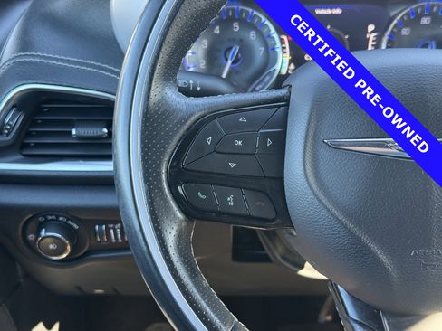 Used 2020 Chrysler Pacifica Limited w/ Advanced Safetytec Group image 25