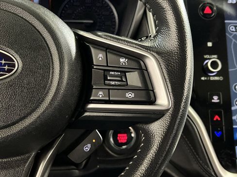 Used 2023 Subaru Outback Limited image 29