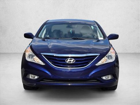 Used 2013 Hyundai Sonata GLS w/ Popular Equipment Pkg FWD image 3