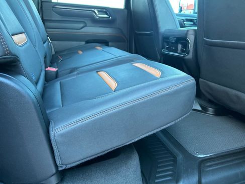 Used 2025 GMC Sierra 3500 AT4 w/ AT4 Premium Plus Package image 20