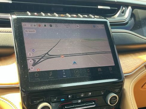 Used 2022 Jeep Grand Cherokee L Summit AWD/4WD image 37