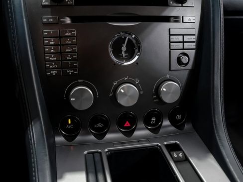 Used 2006 Aston Martin DB9 Volante image 29