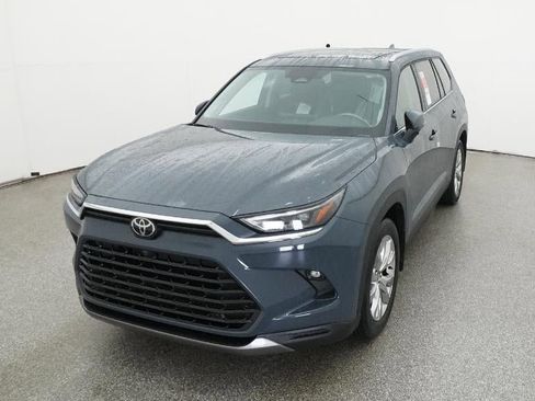 New 2026 Toyota Grand Highlander Limited image 16
