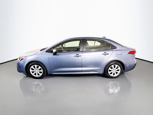 Used 2022 Toyota Corolla LE FWD image 6