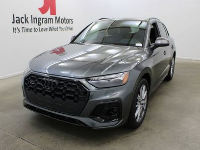 Used 2024 Audi Q5 e Prestige