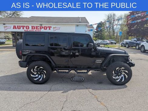 Used 2014 Jeep Wrangler Unlimited Sport w/ Quick Order Package 24S AWD/4WD image 2