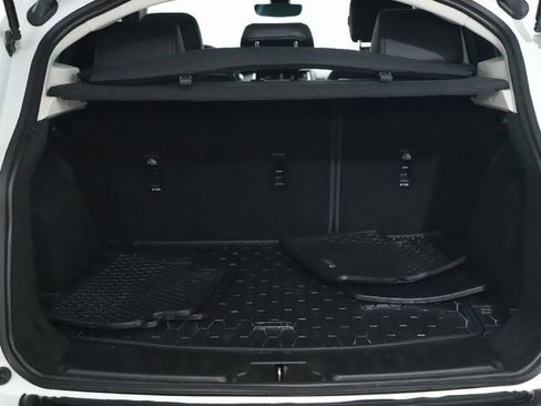 Used 2020 Jaguar E-PACE image 34