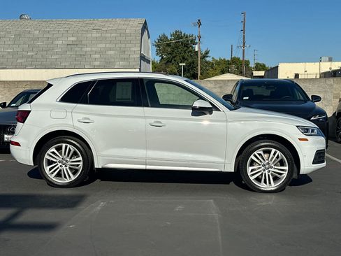 Used 2019 Audi Q5 Prestige AWD/4WD image 6
