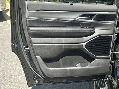 New 2026 Jeep Grand Wagoneer Limited image 23