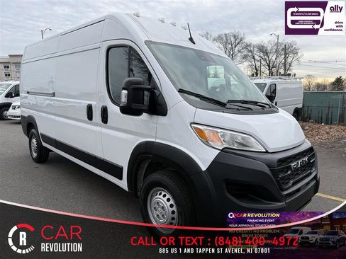 Used 2025 RAM ProMaster 2500 w/ Convenience Group FWD image 1