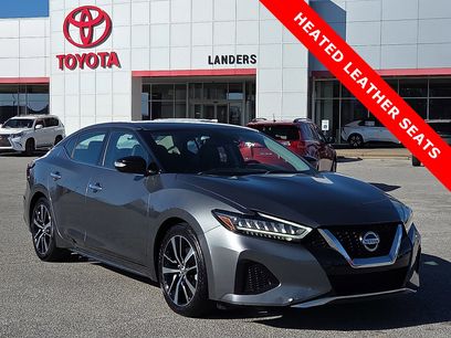 Used 2022 Nissan Maxima SV w/ Floor Mat Group