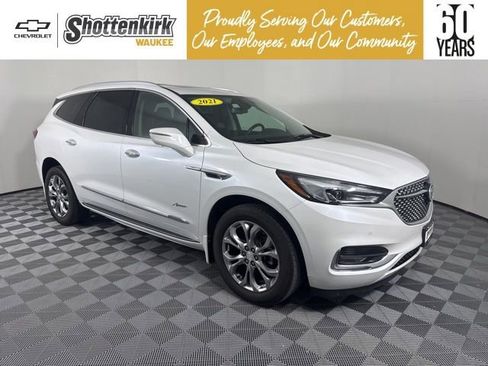 Used 2021 Buick Enclave Avenir image 1