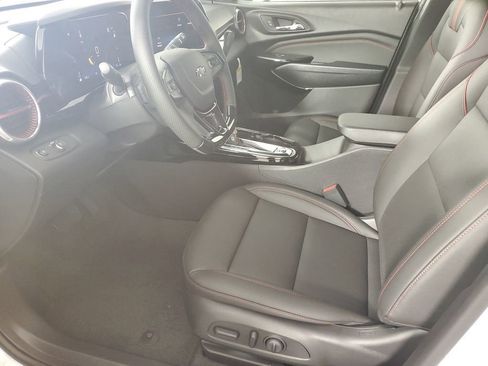New 2026 Chevrolet Trax RS w/ Sunroof Package image 11