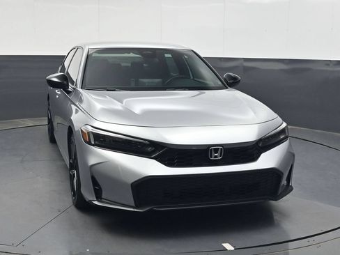 Certified 2025 Honda Civic Sport image 2