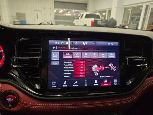 Used 2023 Dodge Durango SRT Hellcat image 31