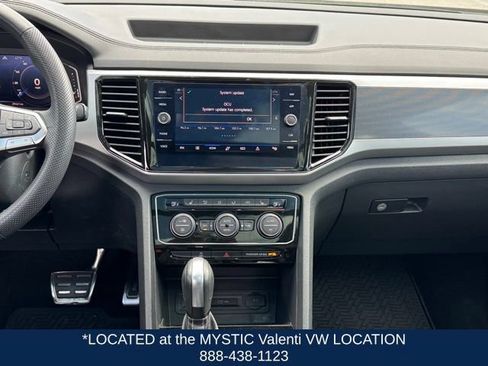 Certified 2023 Volkswagen Atlas Cross Sport SEL R-Line AWD/4WD image 16