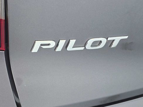 Used 2022 Honda Pilot EX-L image 5
