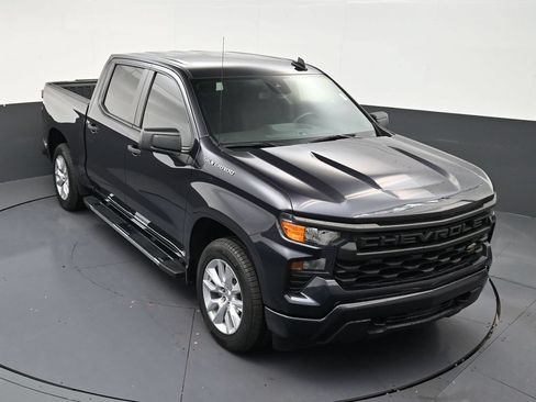 Used 2023 Chevrolet Silverado 1500 Custom RWD image 18