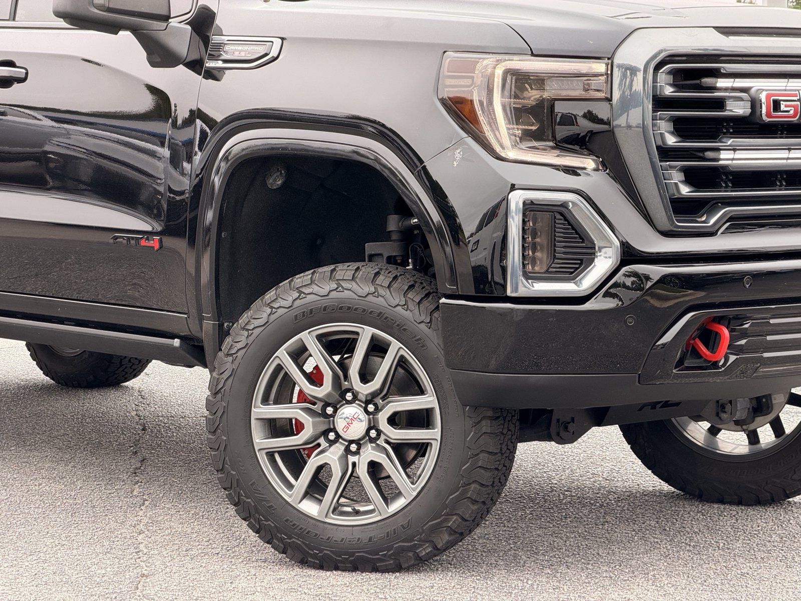 Used 2022 GMC Sierra 1500 AT4 w/ AT4 Premium Package AWD/4WD image 3