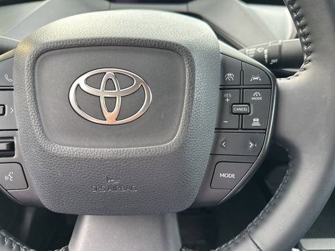 Certified 2024 Toyota Prius LE image 18
