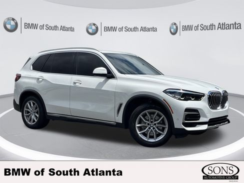 Used 2022 BMW X5 xDrive40i w/ Premium Package AWD/4WD image 1