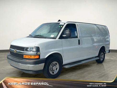 Used 2024 Chevrolet Express 2500 Work Van w/ Driver Convenience Package image 2