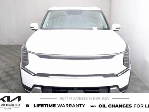 New 2026 Kia EV9 Wind image 2