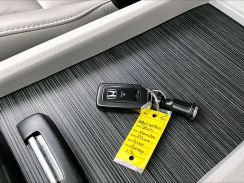 Used 2017 Honda Pilot EX-L image 12