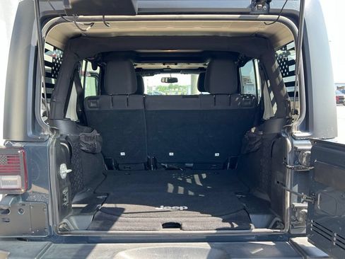 Used 2016 Jeep Wrangler Unlimited Sport w/ Quick Order Package 24S AWD/4WD image 22