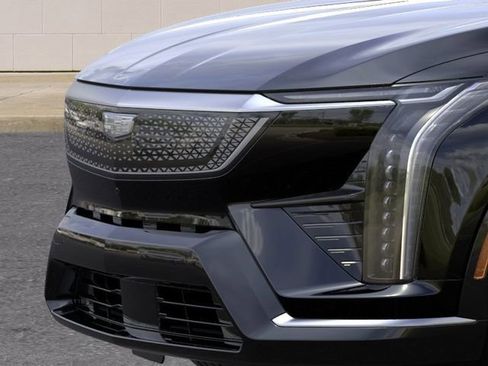 New 2026 Cadillac Optiq Sport 2 w/ LPO, Floor Liner Package AWD/4WD image 13