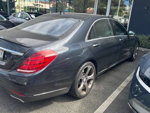 Used 2014 Mercedes-Benz S 550 Sedan image 3