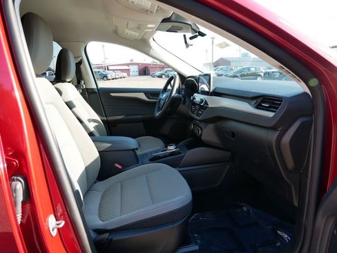 Certified 2022 Ford Escape SE w/ Convenience Package AWD/4WD image 8
