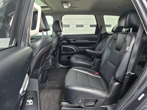 Certified 2024 Kia Telluride S w/ S Sunroof Package AWD/4WD image 18