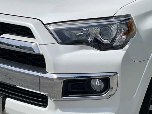 Used 2017 Toyota 4Runner Limited AWD/4WD image 9