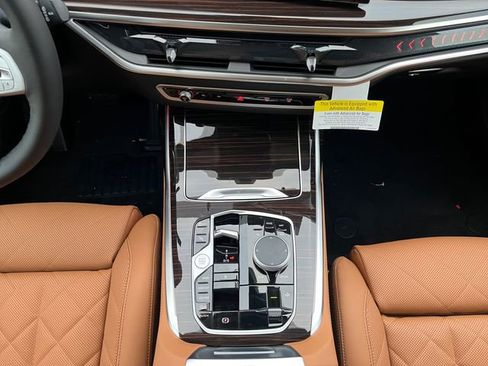 New 2026 BMW X7 xDrive40i w/ Dynamic Handling Package AWD/4WD image 11