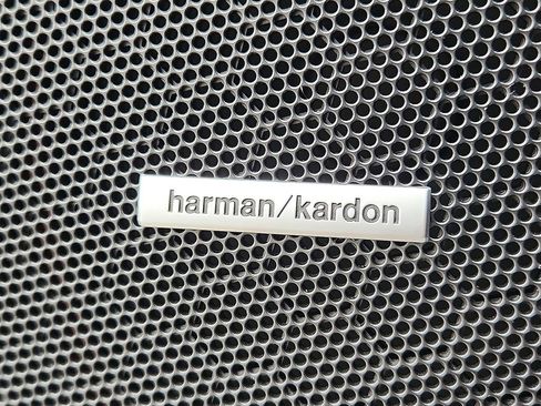 Used 2023 Subaru Forester Limited image 30